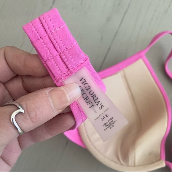 Victoria’s Secret Pink Underwire Bikini - Picture 5 of 9